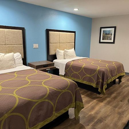 Executive Inn Baker Екстериор снимка