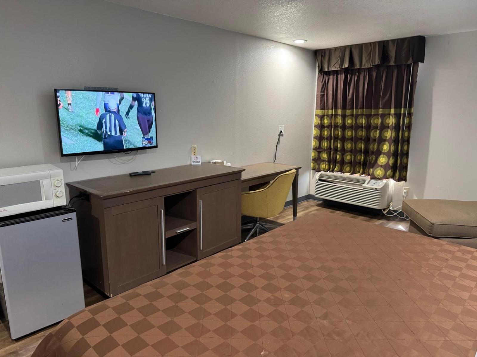 Executive Inn Baker Екстериор снимка